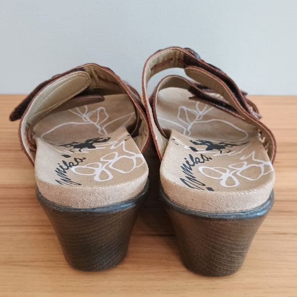 New Romika Maui Brown Leather Adjustable Three Strap Wedge Heel Sandal Size 41 - Picture 6 of 10